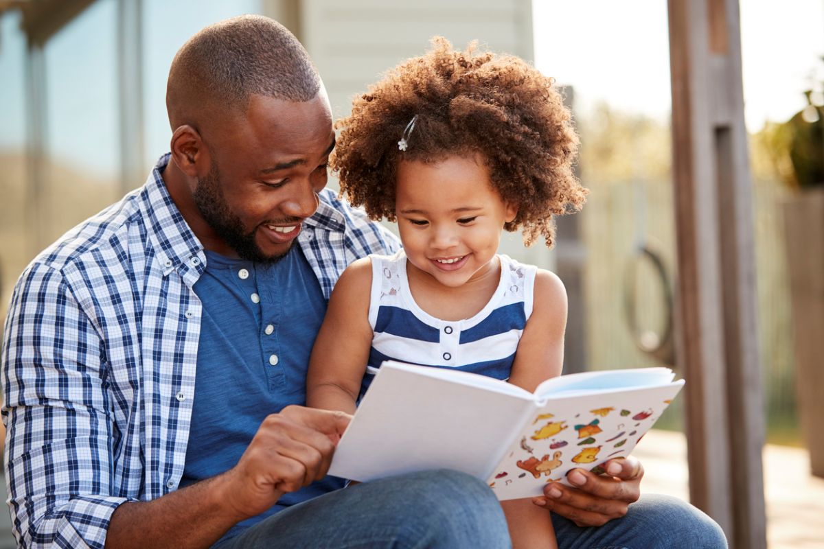 Screen-free activities kids actually enjoy (that help limit screen time)